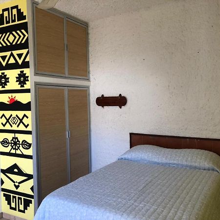 Hostal Perla Mazatlan Bagian luar foto